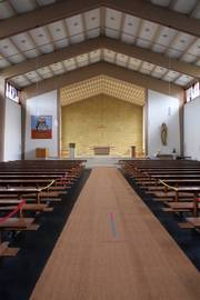 Kath. Pfarrkirche St. Heinrich und Kunigunde in Karlsruhe-Neureut-Kirchfeld